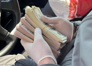 У Києві затримали групу фальшивомонетників