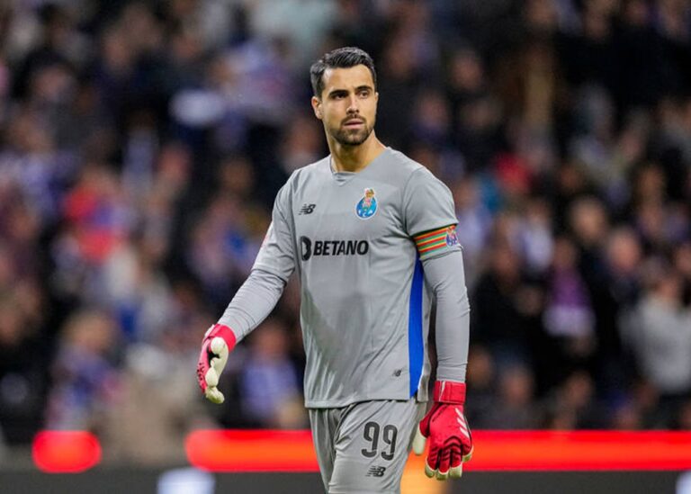 МЮ не збирається поступатися Ман Сіті в боротьбі за португальського воротаря