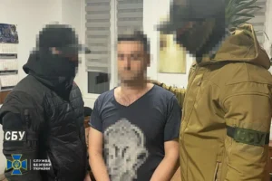 СБУ та СЗРУ затримали російського агента у Польщі