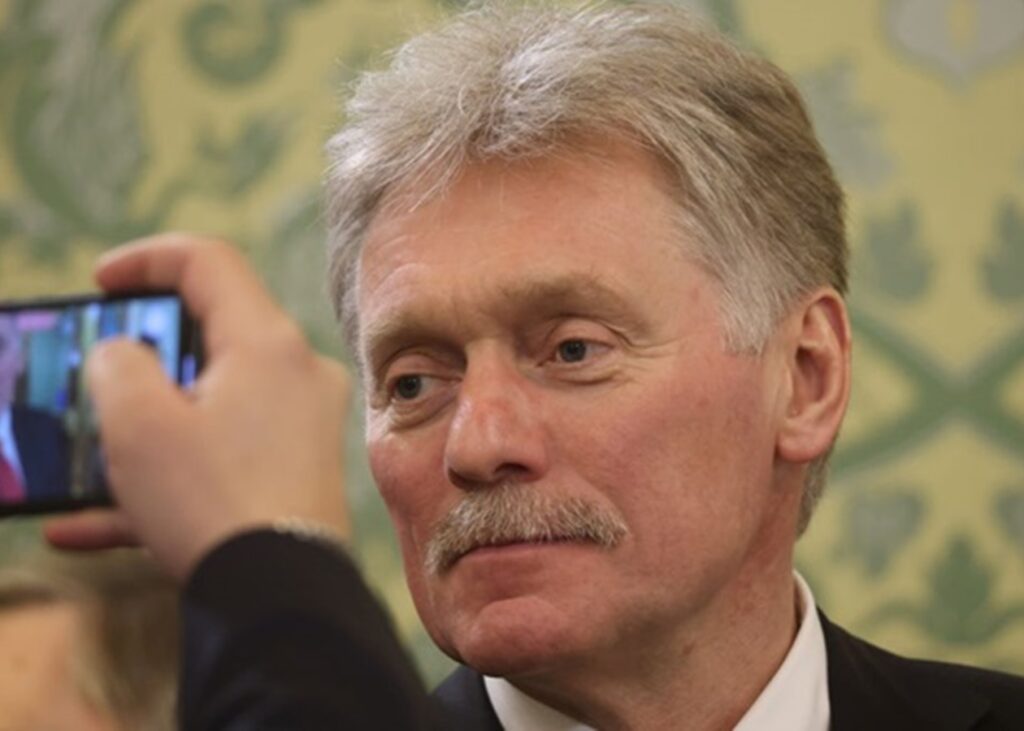 Кремль чекає на "сигнал" від Києва щодо перемовин
