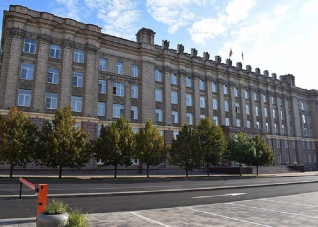 У Бєлгороді дрон атакував будівлю уряду