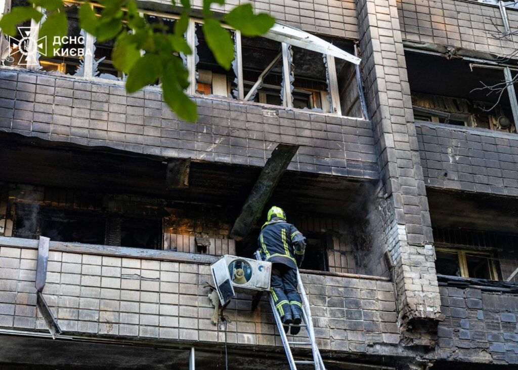 Атака на Київ: кількість постраждалих знову зросла