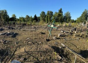 Росіяни вдарили по кладовищу у Черкасах