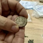 Київська митниця поповнила музеї Батурина та Чернівців старовинними артефактами (фото)