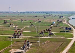 В ОПЕК+ погодили збільшення видобутку нафти