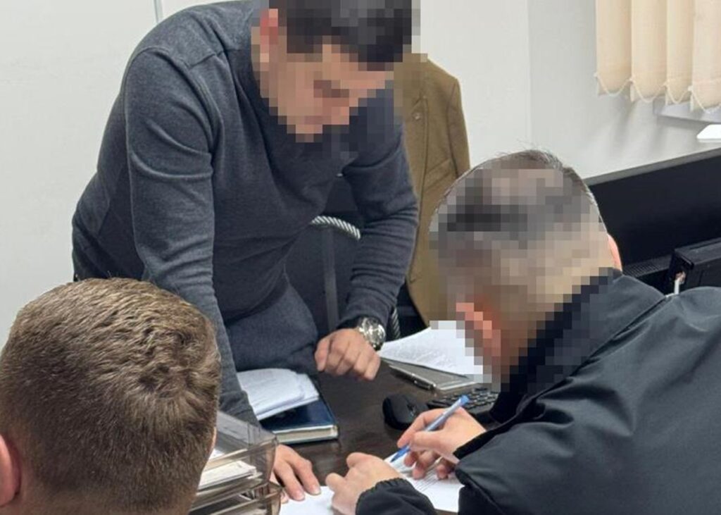 Посадовець мобілізував "на папері" 17 осіб