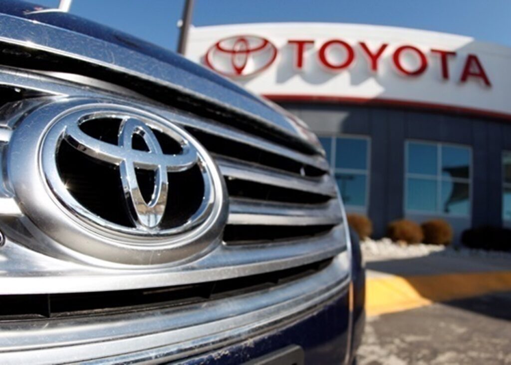 Toyota встановила рекорд продажів