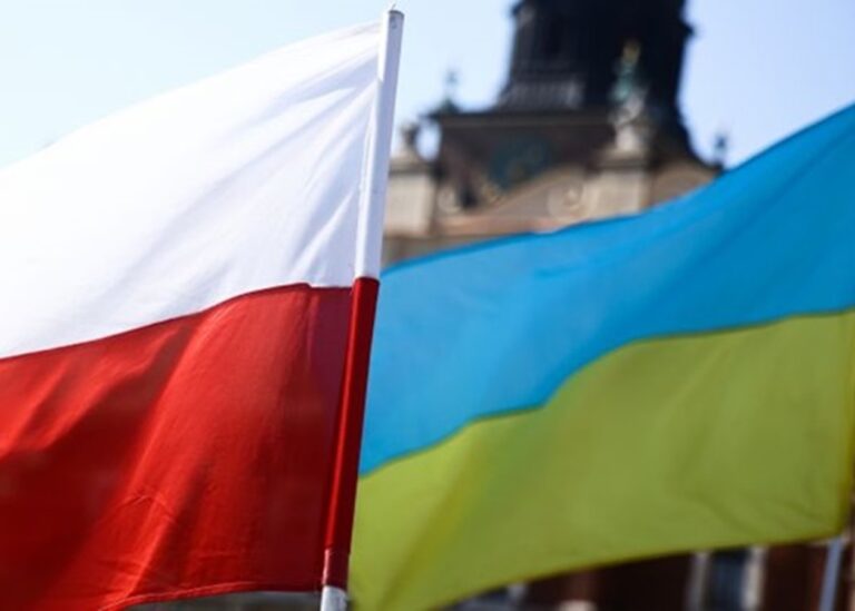 У Польщі озвучили умову покращення взаємин з Україною