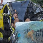 У Києві чоловік випав з 19-го поверху та вижив: що його врятувало