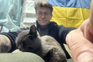 Ексміністр охорони здоров'я Литви рятував поранених у зоні бойових дій в Україні