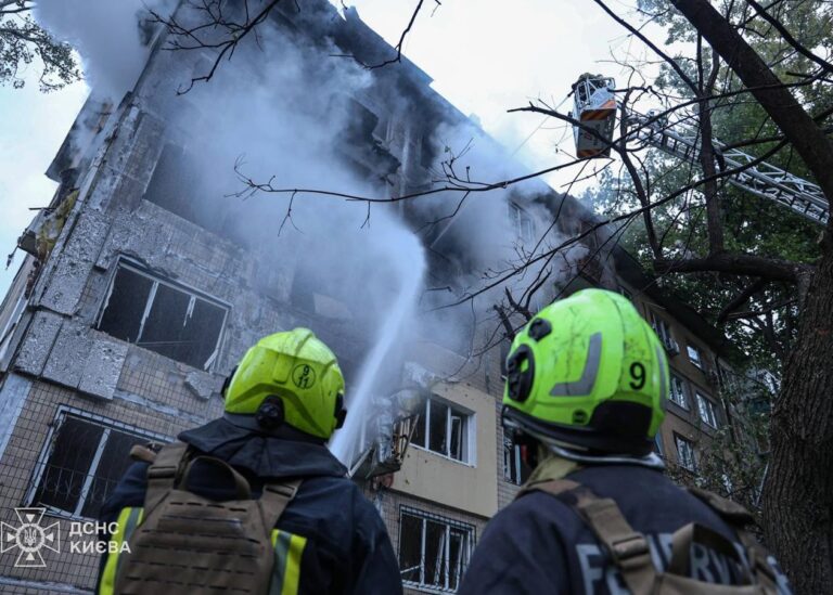 У Києві троє загиблих внаслідок атаки РФ – КМВА