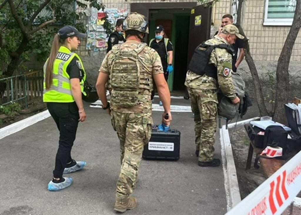 У Києві стався вибух у багатоповерхівці: є загиблий