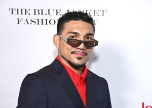 Лопес проти Шакура: чемпіон обіцяє оголосити дату поєдинку