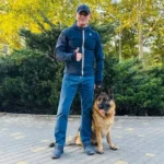 Собака як доказ. Труханов опублікував фото своєї присутності в Одесі