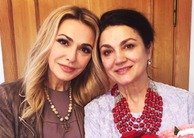 Ольга Сумська підтримала сестру після хейту за Радіодиктант