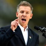 Опонент Орбана обурився публікацією карти з даними його прихильників