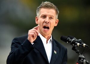 Опонент Орбана обурився публікацією карти з даними його прихильників