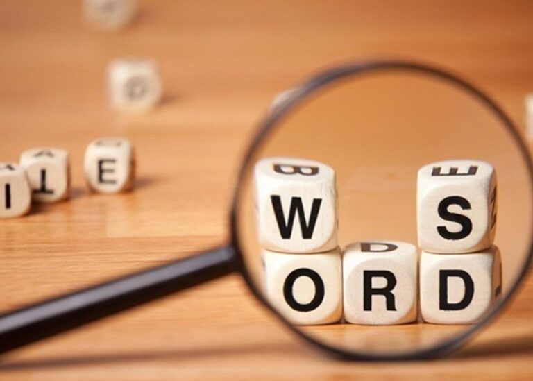 Кембриджський словник обрав слово року