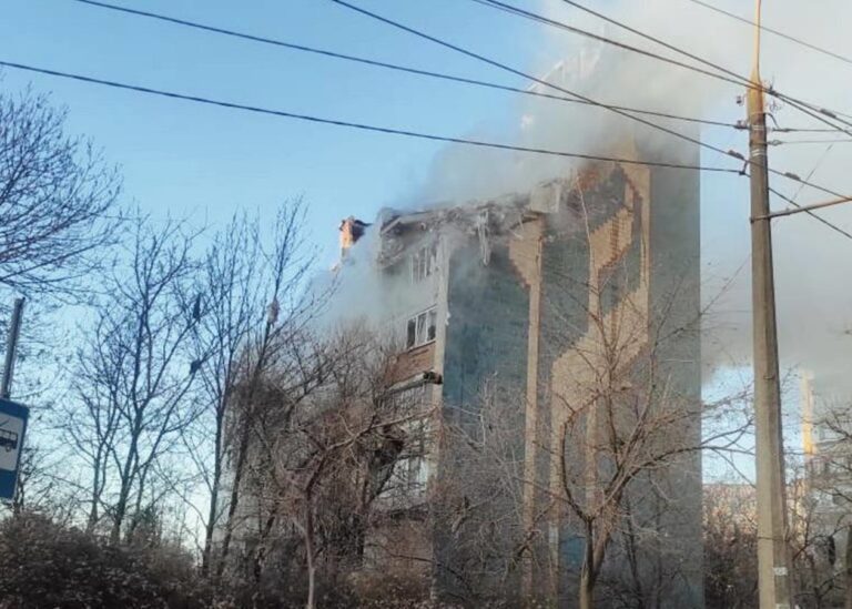 З'явилося відео з місця удару по Тернополю