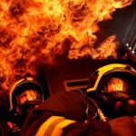 Наслідки удару: у Києві палає багатоповерхівка, перебої зі світлом і водою