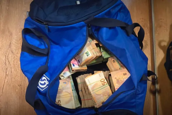 Масштабна операція з викриття корупції у сфері енергетики: НАБУ розкрило деталі