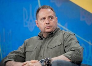 Територіальні вимоги РФ: Єрмак заявив про червоні лінії президента