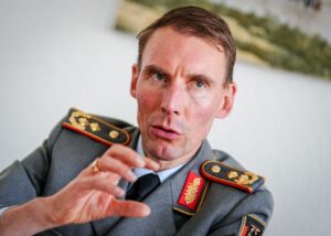 США раптово зупинили поставки зброї Україні – ЗМІ