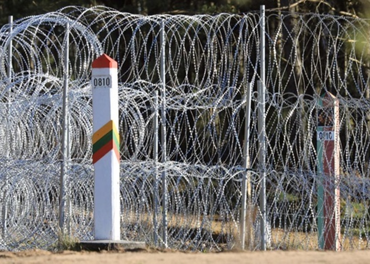 Литва, Латвія та Польща обговорять скасування пасажирських рейсів до РБ