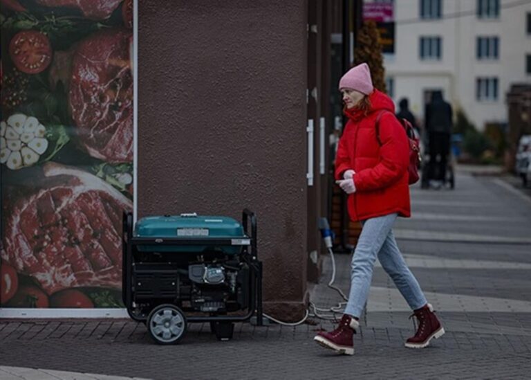 У деяких областях почались аварійні відключення