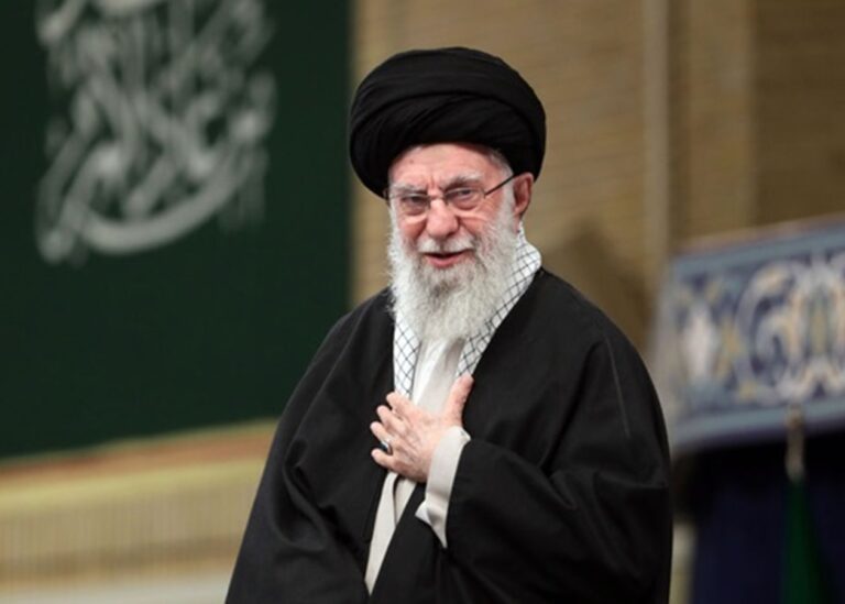 Аятола Хаменеї планує втечу до Москви – ЗМІ