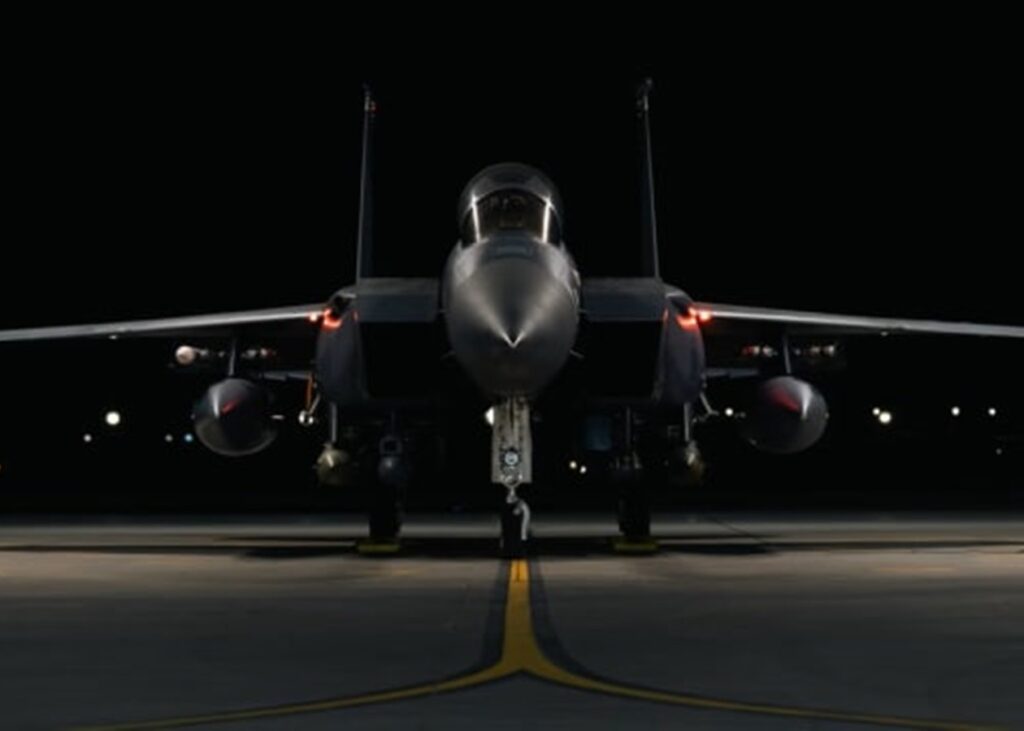 США масштабно атакували об'єкти ІДІЛ у Сирії