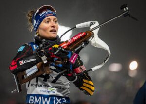 Німецькі біатлоністи, що перемогли в синглміксті в Чехії, позбулися медалей