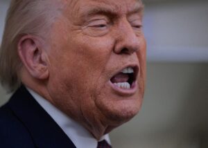 "Дискомбобулятор": Трамп розповів про секретну зброю США