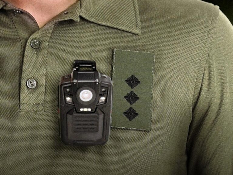 Служити, захищати та «пиляти»: як ТОВ «ТЕС.ЛА» стала штатною «прокладкою» МВС, Нацполіції та Міноборони