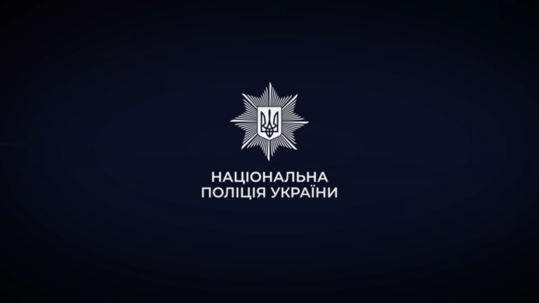 Поліцейське подружжя Олексій та Анна Кузьміни: квартира за 9 грн, авто за копійки та нерухомість родичів