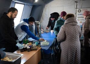 Українців закликали зробити запас води та їжі