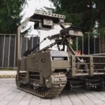 Наземний дрон взяв у полон трьох росіян