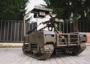 Наземний дрон взяв у полон трьох росіян