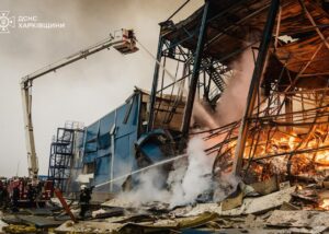 Росіяни вдарили ракетою по передмістю Харкова