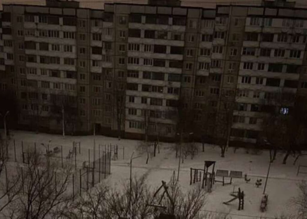 Без тепла, світла і води: російський Бєлгород оголосив масову евакуацію