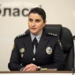 Перша заступниця начальника поліції Дніпропетровщини Інна Власова приватизувала службову квартиру в Одесі та має мільйонні готівкові заощадження