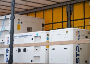 Україна отримала від Азербайджану 11 генераторів