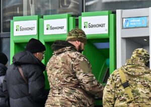 Українці торік одержали $8 млрд грошових переказів