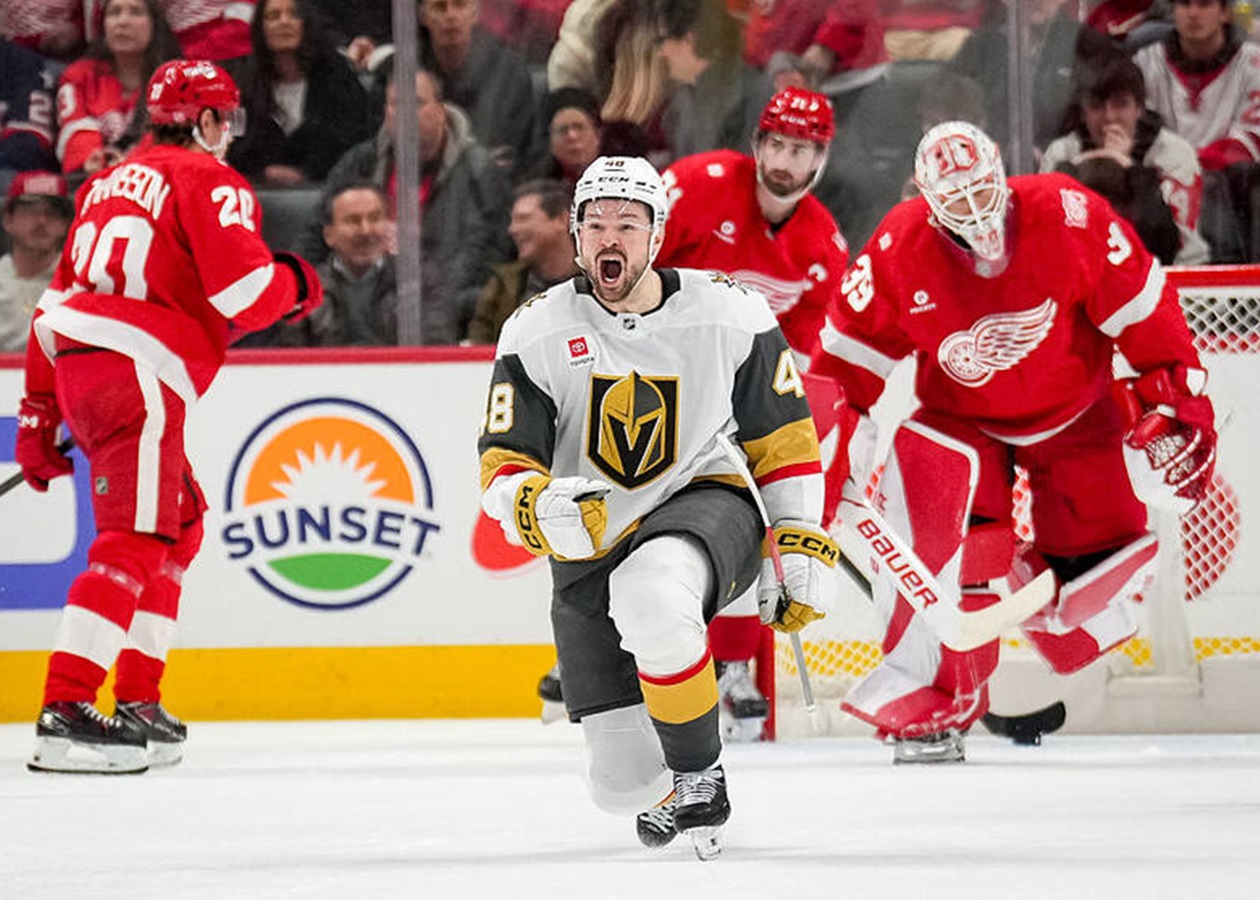 НХЛ: переможний вечір для Вегаса і Кароліни