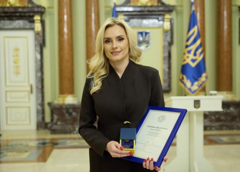 Ірина Федишин отримала нагороду від президента