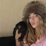 Курка на манікюрі. Одеситка принесла пташку у салон