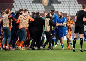 Шахтар та Лех завершили зустріч масовою сутичкою