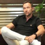 Паливний диктат та офшори: як Віталій Антонов розбудовує імперію «ОККО» за сприяння Гетманцева та Кириленка