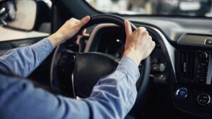 Українці масово купують старі авто: Найпопулярніші моделі і ціни