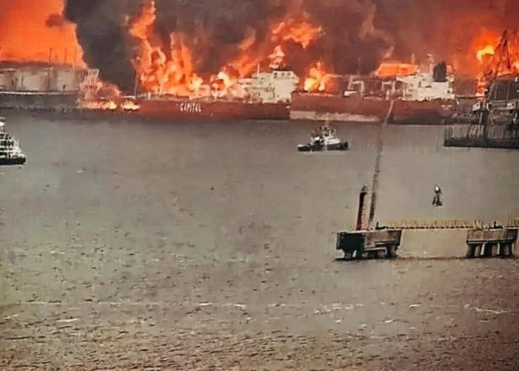 СюжетМасові бунти і пожежі. Ситуація в портах Росії